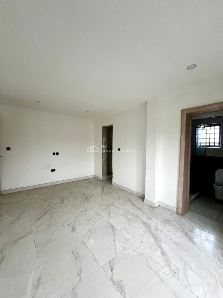 3 Bedroom Apartment, Lekki Phase 1, Lekki, Lagos, Flat / Apartment for Sale