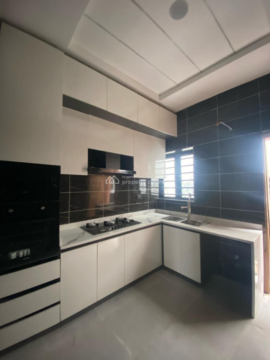 Elegant 3 Bedroom Terrace with Modern Finishes, Ikota, Lekki, Lagos, Terraced Duplex for Sale