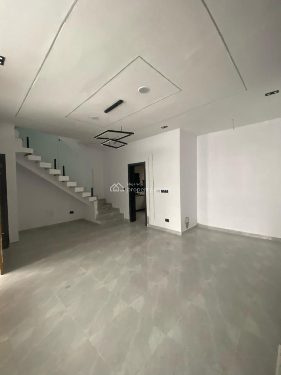Elegant 3 Bedroom Terrace with Modern Finishes, Ikota, Lekki, Lagos, Terraced Duplex for Sale