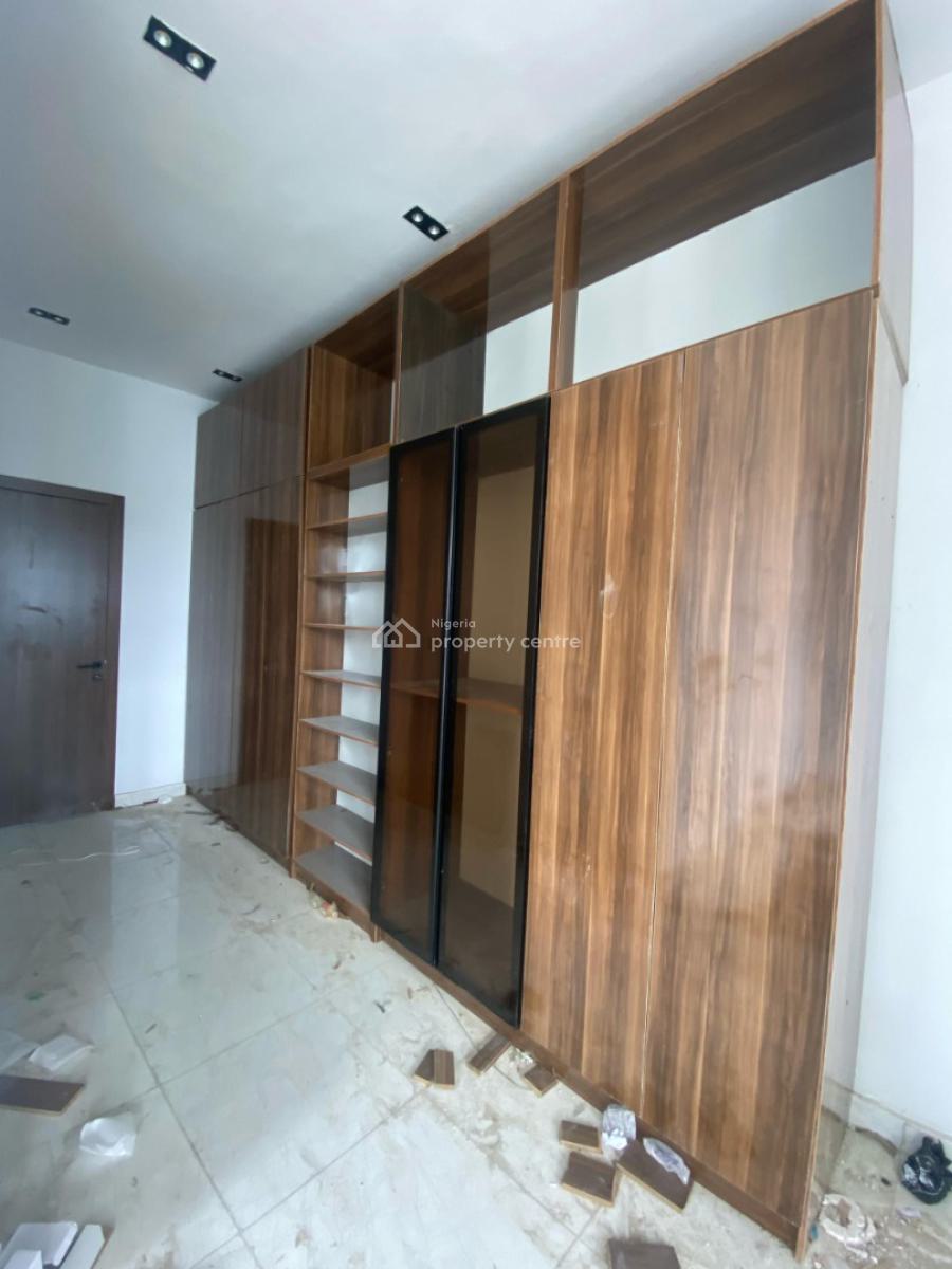 Almost Ready to Move in: 4 Bedrooms Semi-detached Duplex, Ikota, Lekki, Lagos, Semi-detached Duplex for Sale
