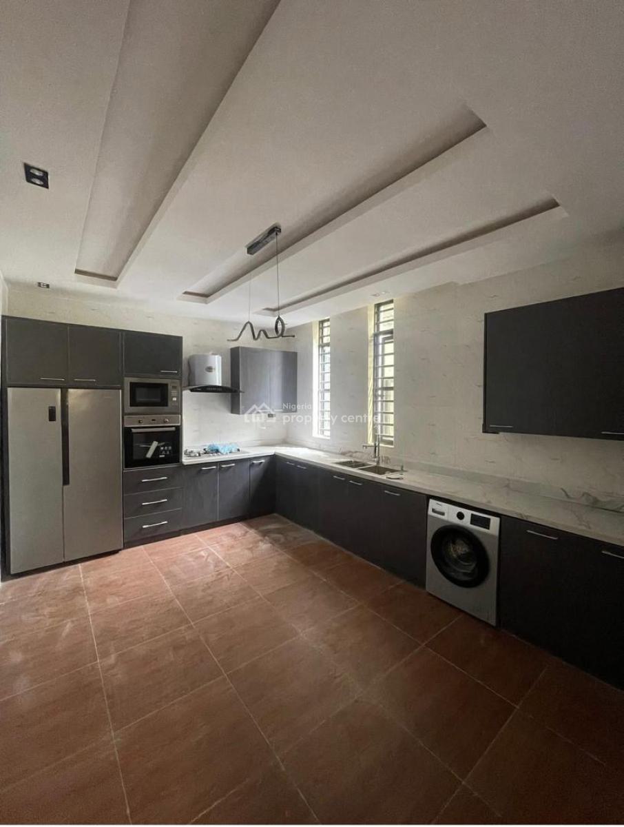 4 Bedrooms Terraced Duplex, Osapa, Lekki, Lagos, Terraced Duplex for Sale