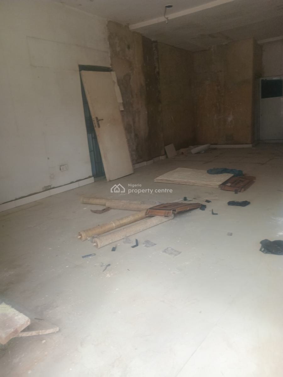 a Spacious Shop for Super Market Is Available, Agungi Junction, Chevron Road, Lekki, Lagos, Shop for Rent