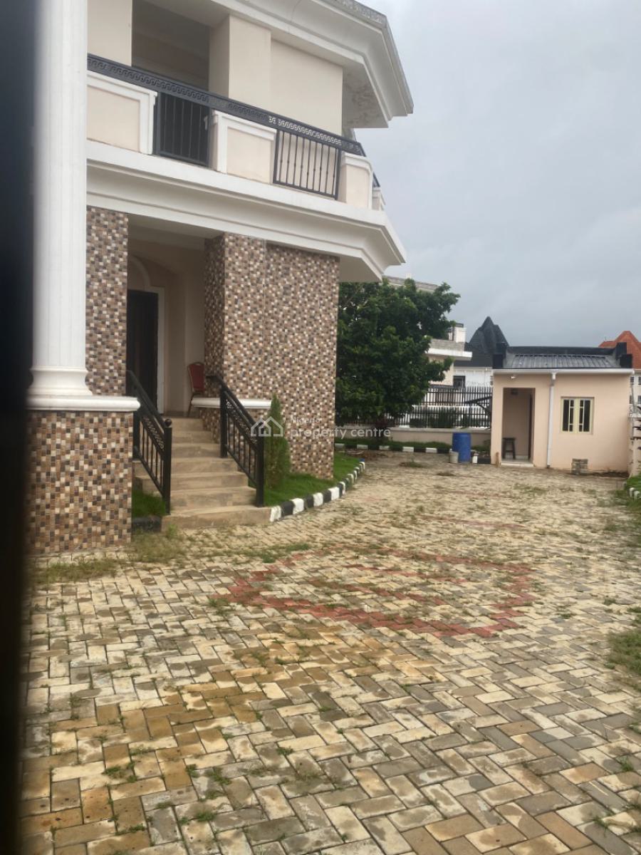 Beautiful 4 Bedroom Detached Duplex + 1bq with Study Room / Tarred Road, Wuye, Abuja, Detached Duplex for Rent