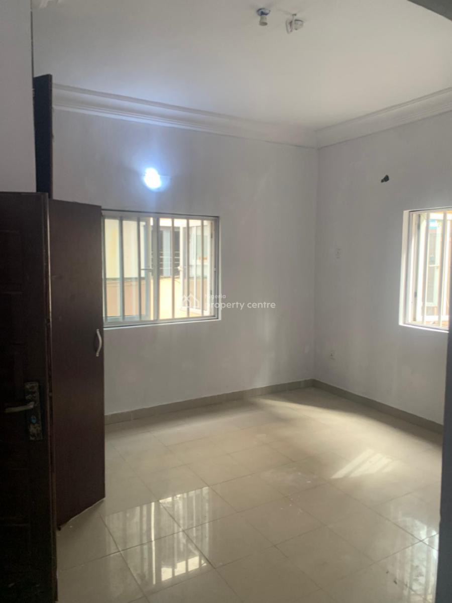 Self Service 3 Bedroom Flat, Osapa, Lekki, Lagos, Flat / Apartment for Rent