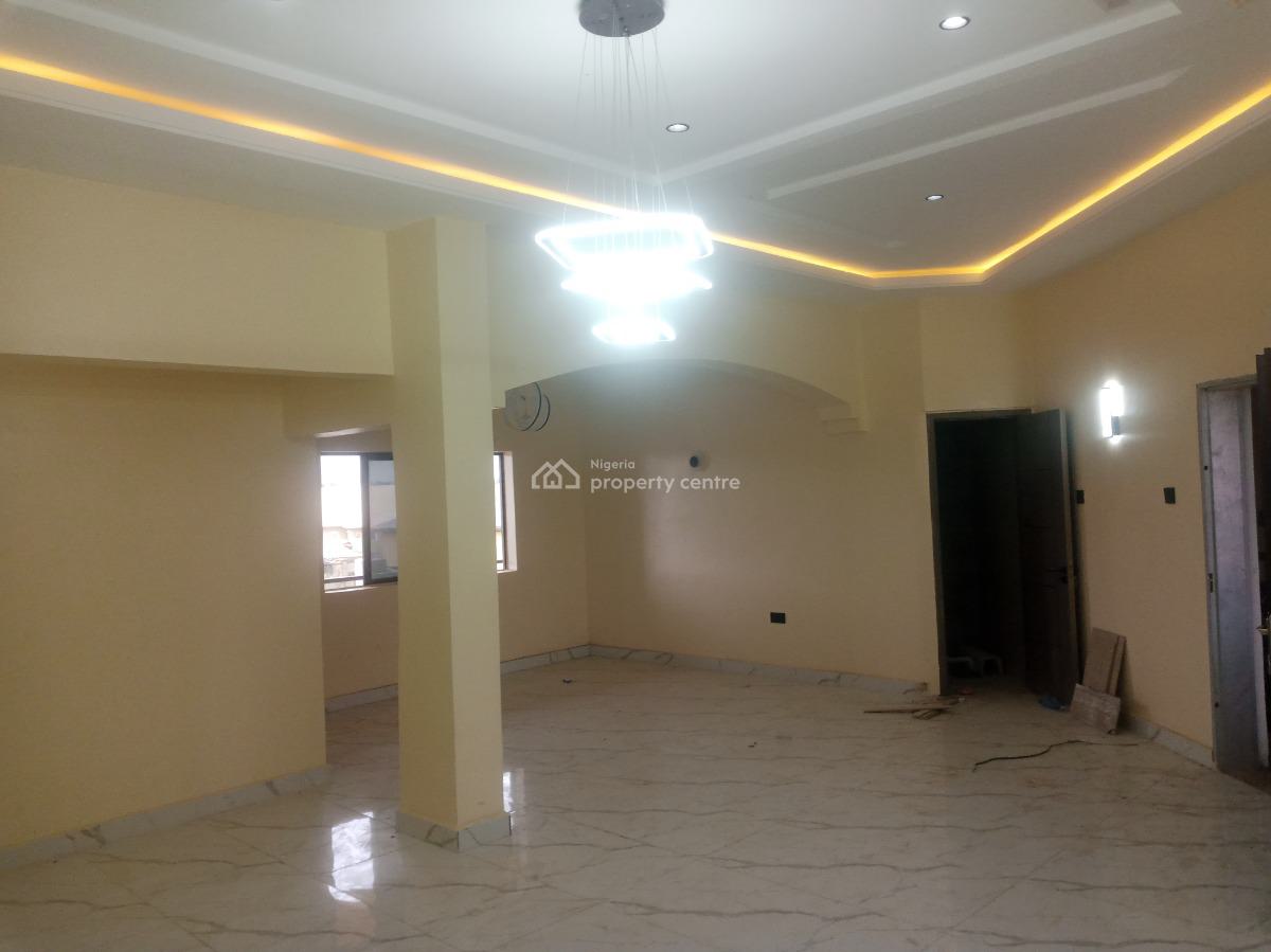 Classic New Luxury Spacious 3 Bedroom Apartment with Bq, Durumi, Abuja, Flat / Apartment for Rent