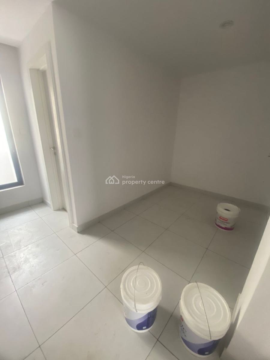 3 Bedroom Apartment with Bq & Elevator, Lekki Phase 1, Lekki, Lagos, Flat / Apartment for Rent