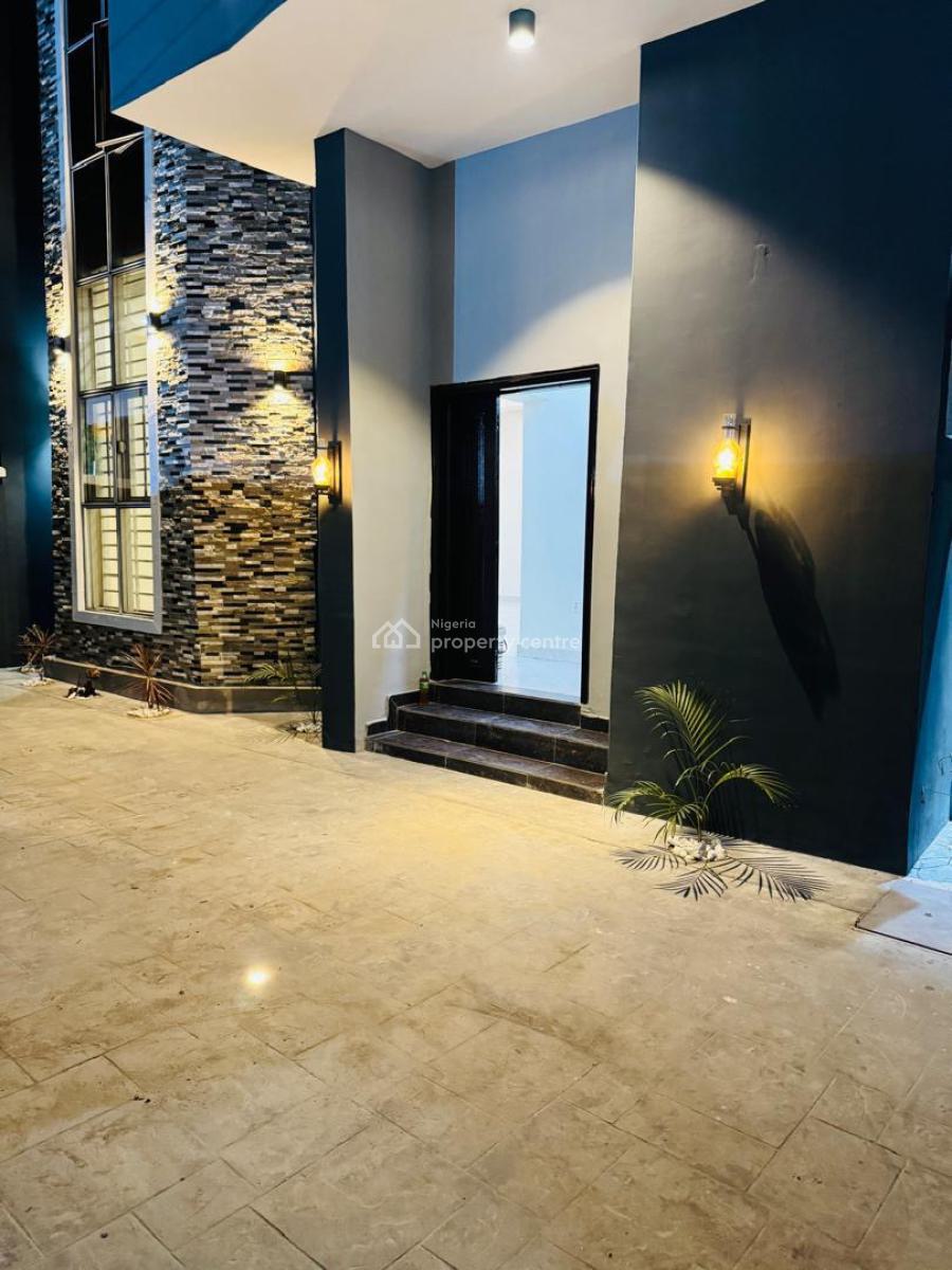 4 Bedroom Semi Detached Duplex with Bq for Distress, Chevron Drive, Lekki Phase 2, Lekki, Lagos, House for Sale