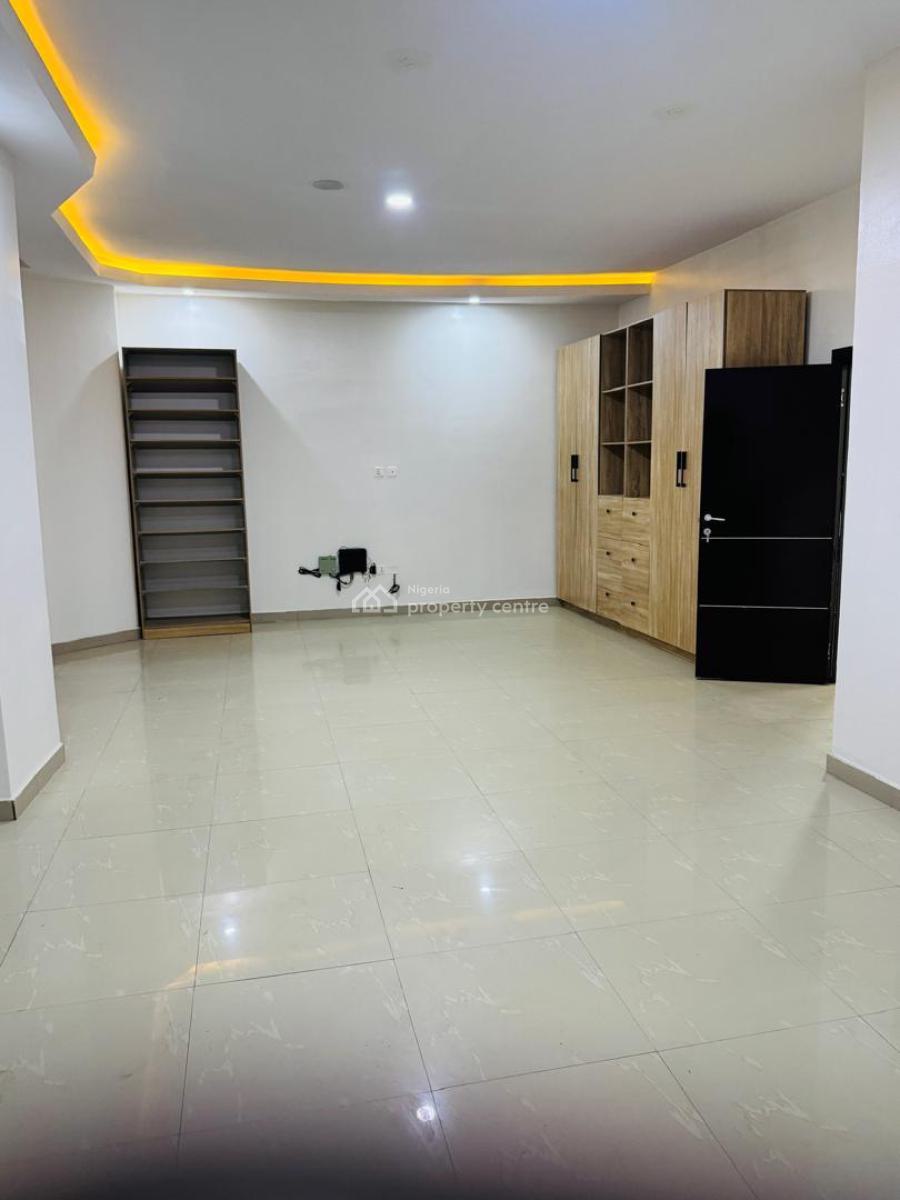 4 Bedroom Semi Detached Duplex with Bq for Distress, Chevron Drive, Lekki Phase 2, Lekki, Lagos, House for Sale