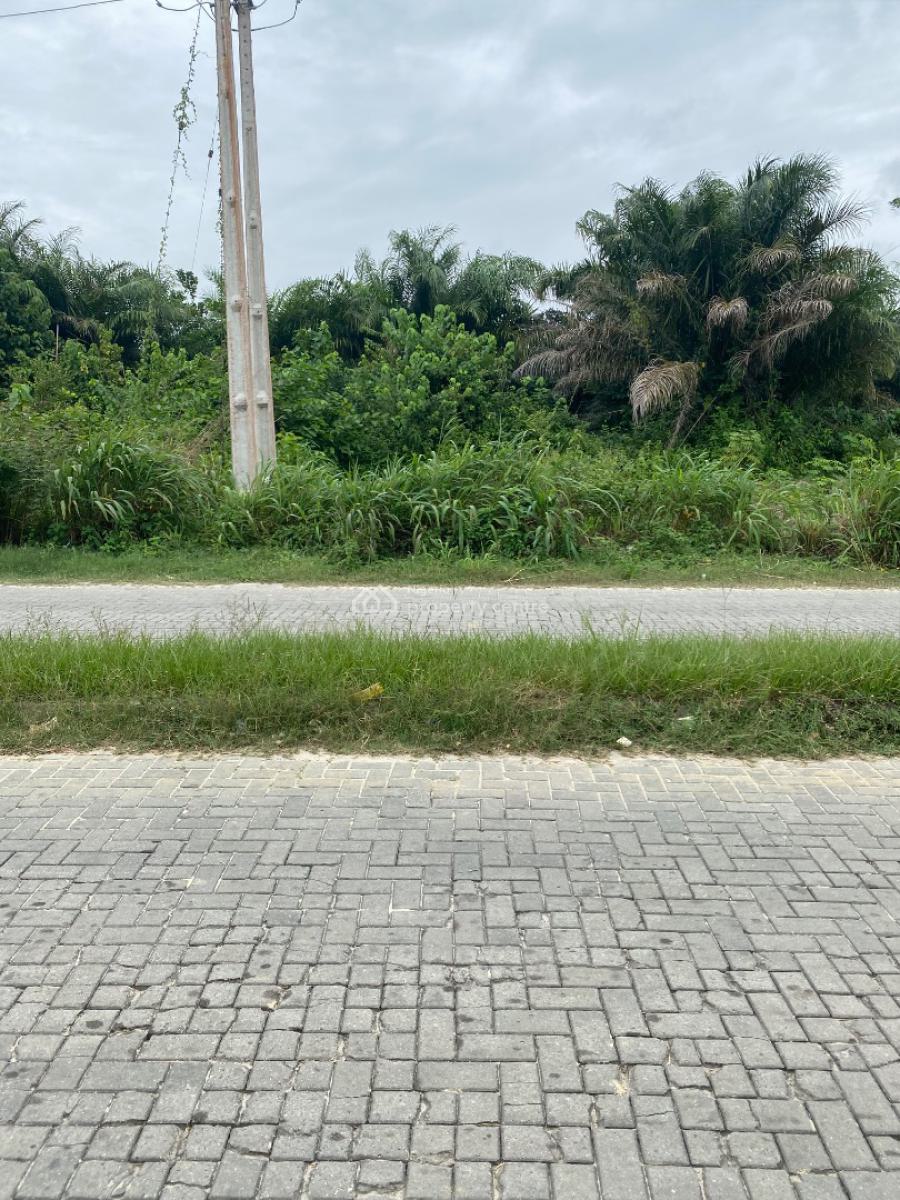Just in!  800sqm, Cowrie Creek, Lekki, Lagos, Land for Sale