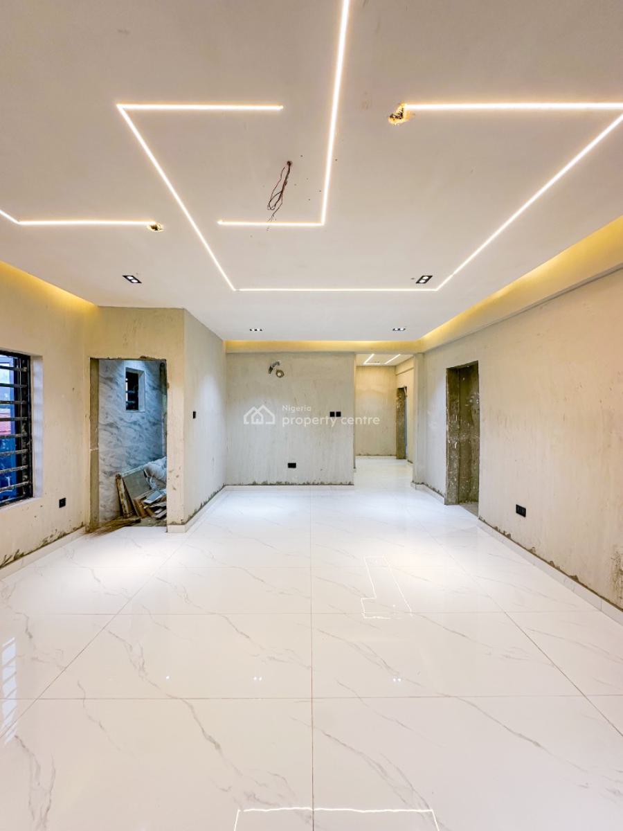 Exquisite 3 Bedroom Apartment + Bq, Akoka, Yaba, Lagos, Flat / Apartment for Sale