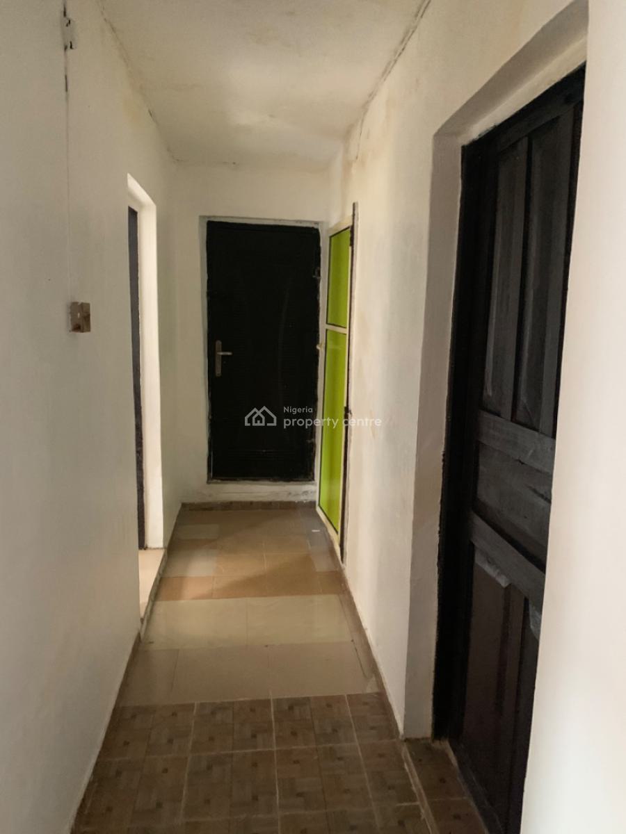Lovely Mini Flat, Gra Phase 1, Magodo, Lagos, Mini Flat (room and Parlour) for Rent
