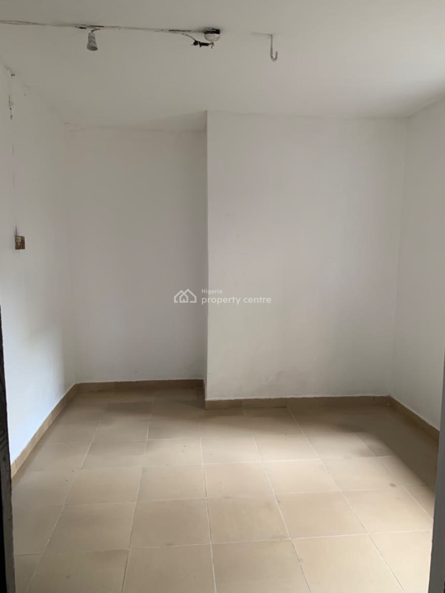 Lovely Mini Flat, Gra Phase 1, Magodo, Lagos, Mini Flat (room and Parlour) for Rent