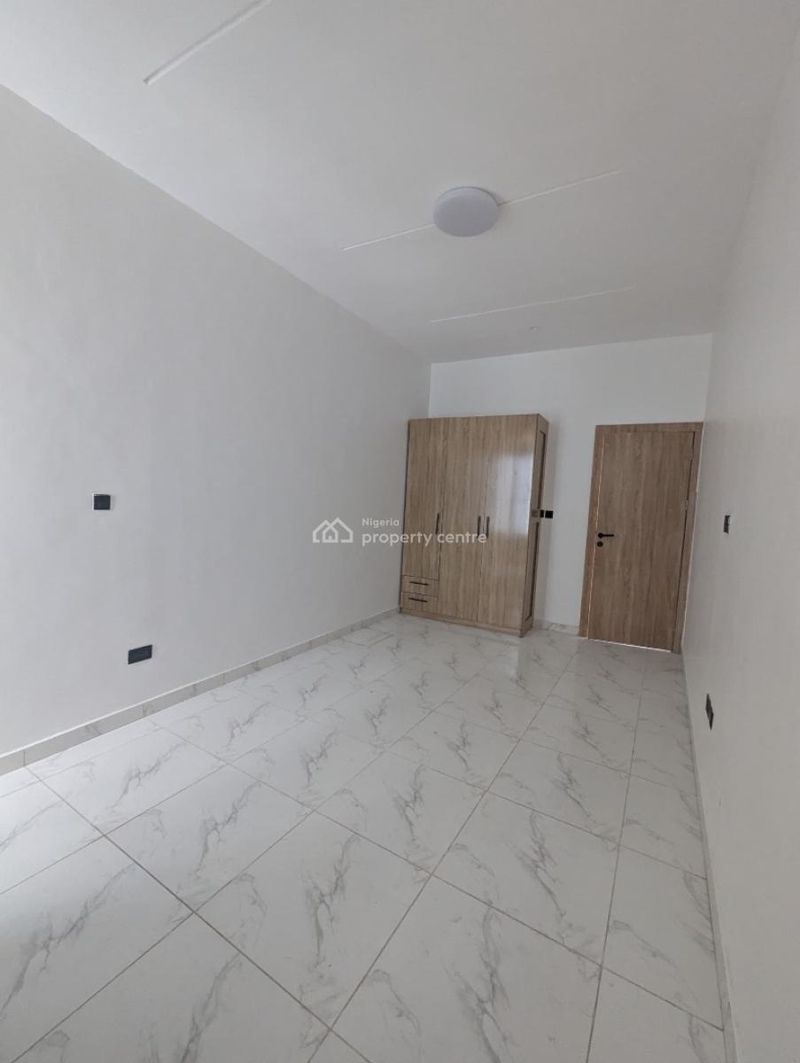 2 Bedrooms Apartment, Ologolo, Lekki, Lagos, Flat / Apartment for Sale