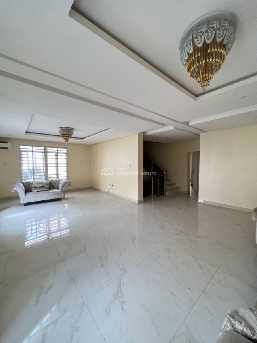 4 Bedroom Self Compound Terrace with Bq, Lekki Phase 1, Lekki, Lagos, Terraced Duplex for Rent