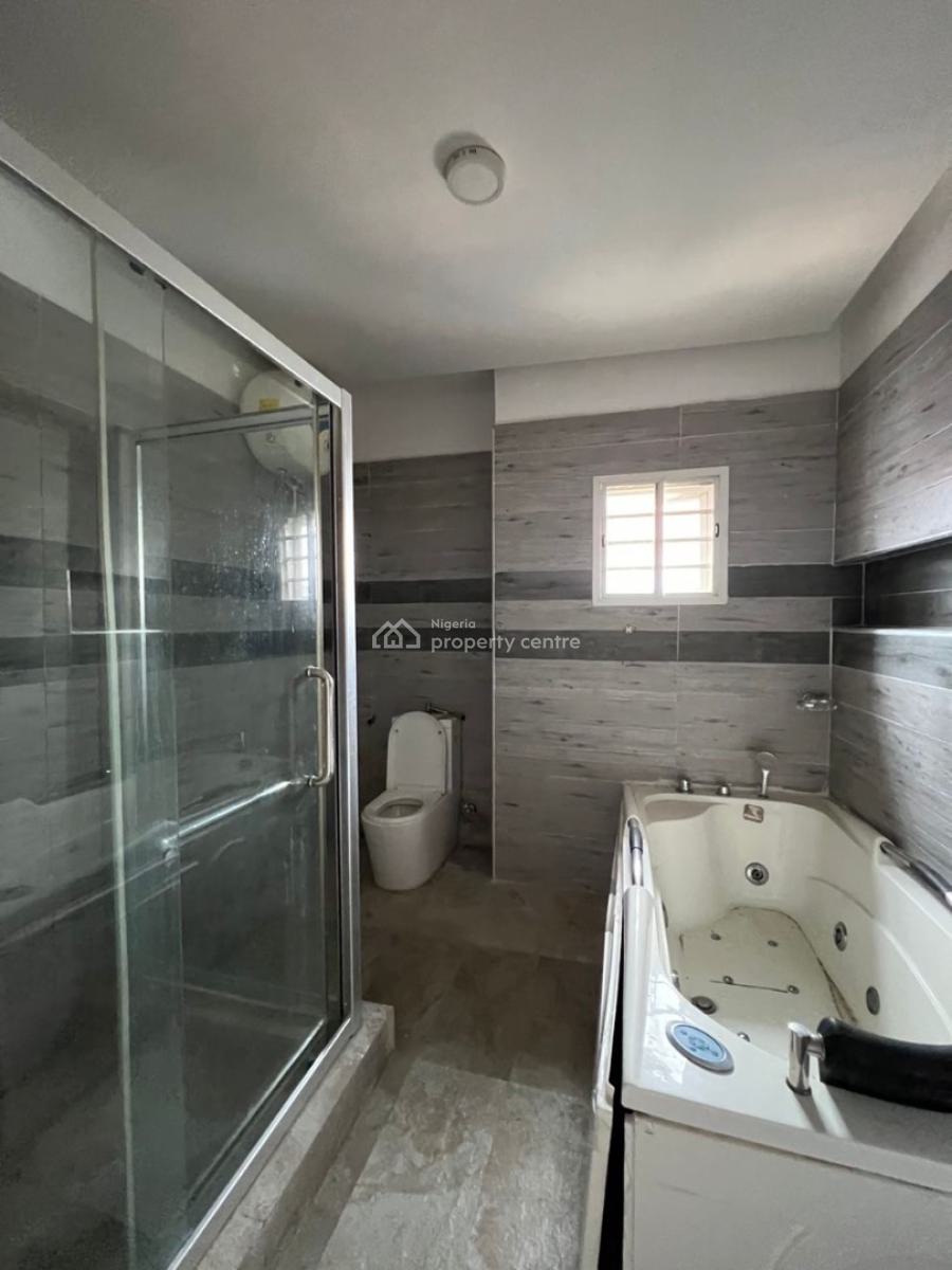 4 Bedroom Self Compound Terrace with Bq, Lekki Phase 1, Lekki, Lagos, Terraced Duplex for Rent