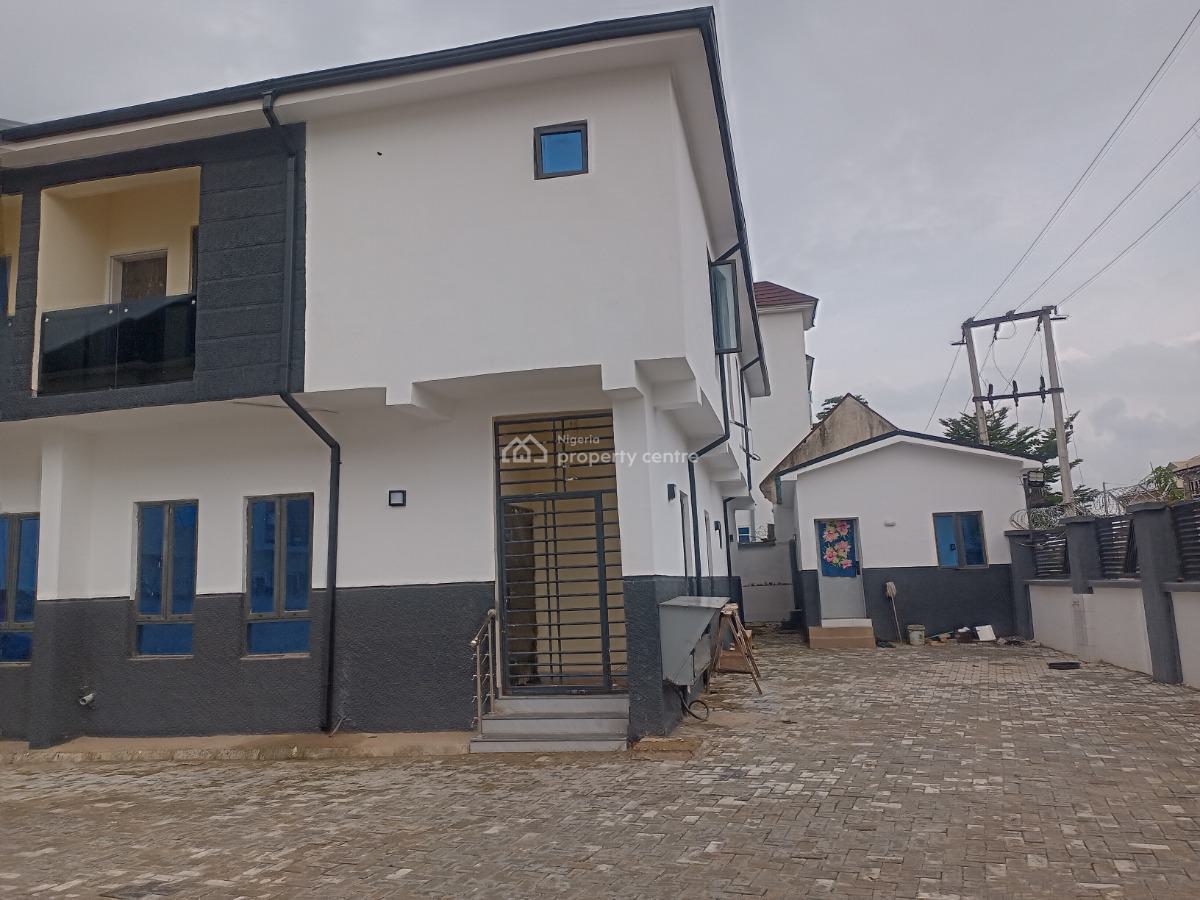 Brand New 3 Bedrooms Terraced Duplex with 1 Room Bq, After Gaduwa Estate Gate, Gaduwa, Abuja, Terraced Duplex for Sale
