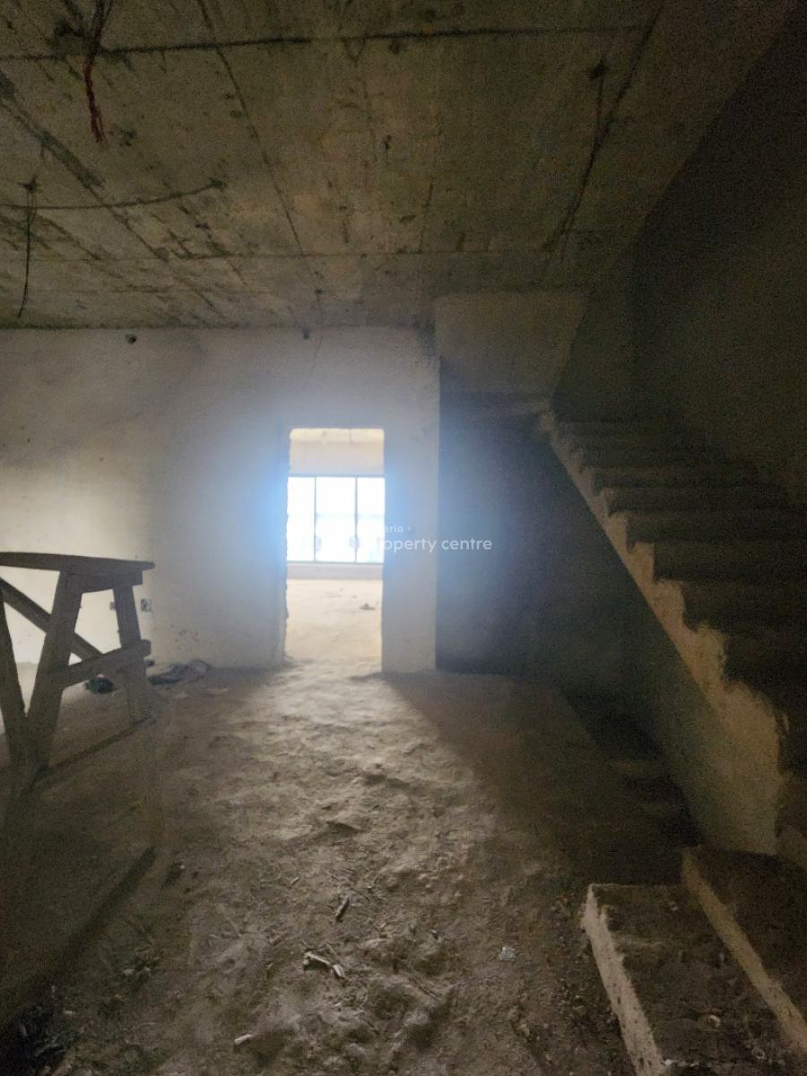 Beautiful, Spacious 5 Bedrooms Terraced Duplex, Guzape District, Abuja, Terraced Duplex for Sale