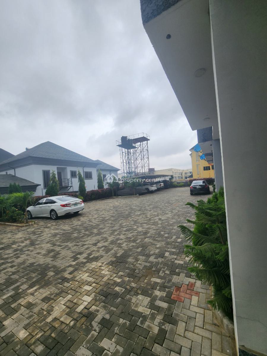 Beautiful, Spacious 5 Bedrooms Terraced Duplex, Guzape District, Abuja, Terraced Duplex for Sale