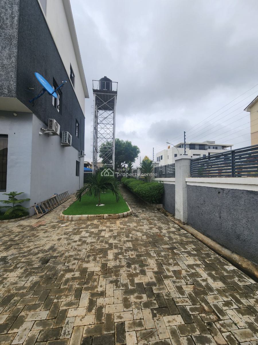Beautiful, Spacious 5 Bedrooms Terraced Duplex, Guzape District, Abuja, Terraced Duplex for Sale