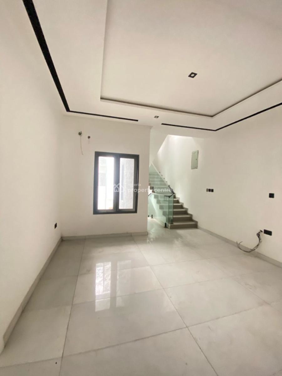 Newly Built and Spacious 4 Bedroom Terrace Duplex, Lekki Phase 1, Lekki, Lagos, Terraced Duplex for Rent