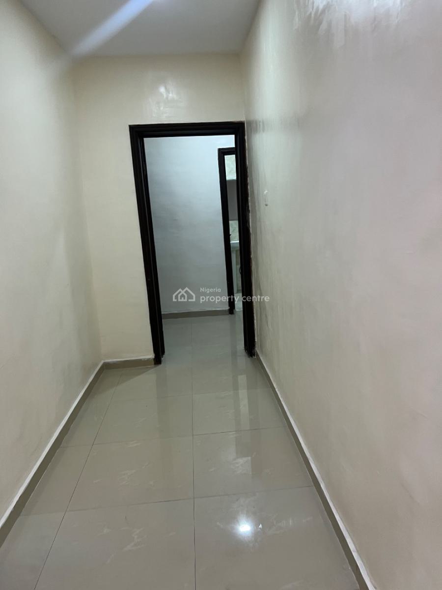 3 Bedroom Duplex with 2 Bq, Off Joel Ogunaike Road, Ikeja Gra, Ikeja, Lagos, Semi-detached Duplex for Rent
