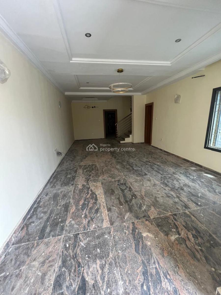 4 Bedrooms Terrace, Guzape District, Abuja, Terraced Duplex for Sale
