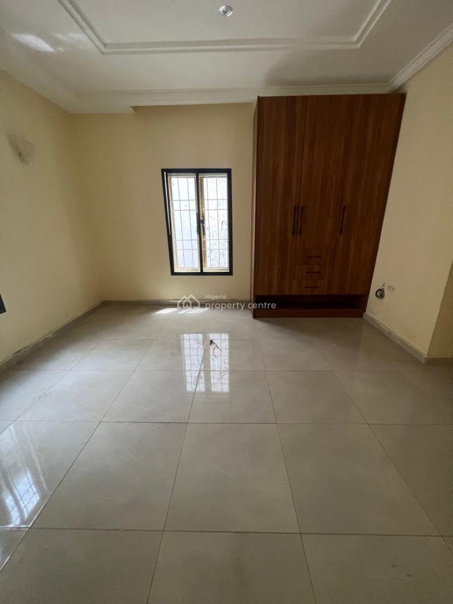 4 Bedrooms Terrace, Guzape District, Abuja, Terraced Duplex for Sale