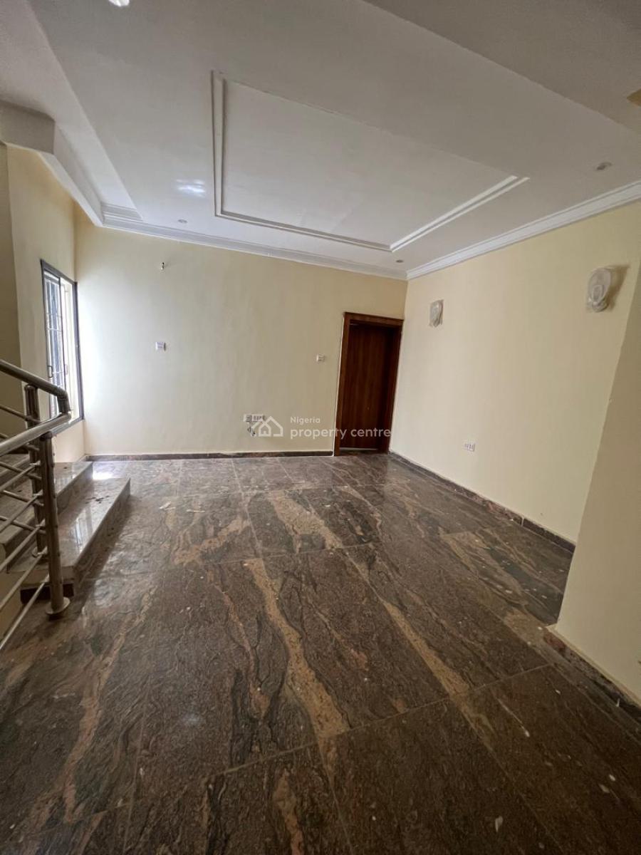 4 Bedrooms Terrace, Guzape District, Abuja, Terraced Duplex for Sale