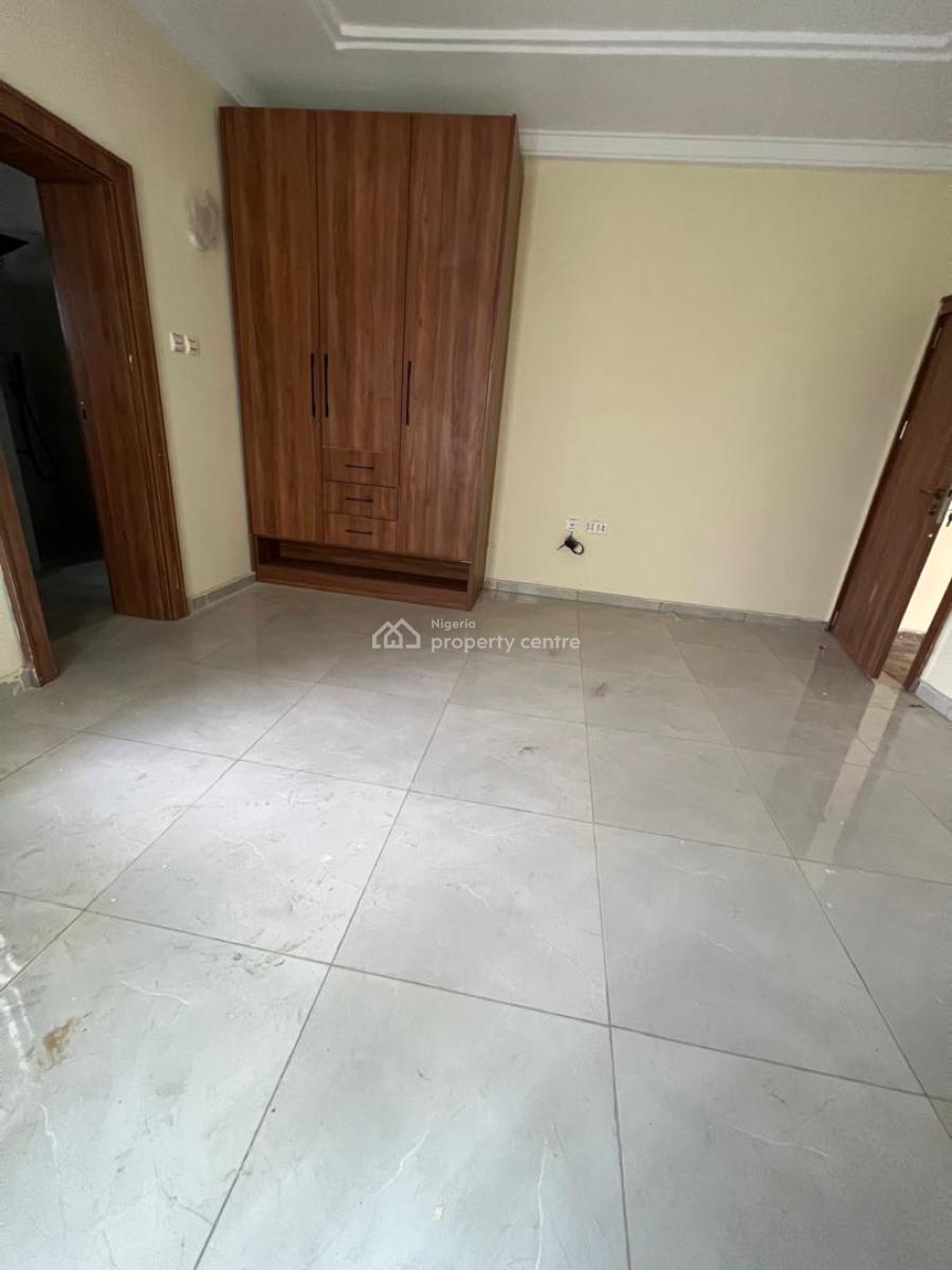 4 Bedrooms Terrace, Guzape District, Abuja, Terraced Duplex for Sale