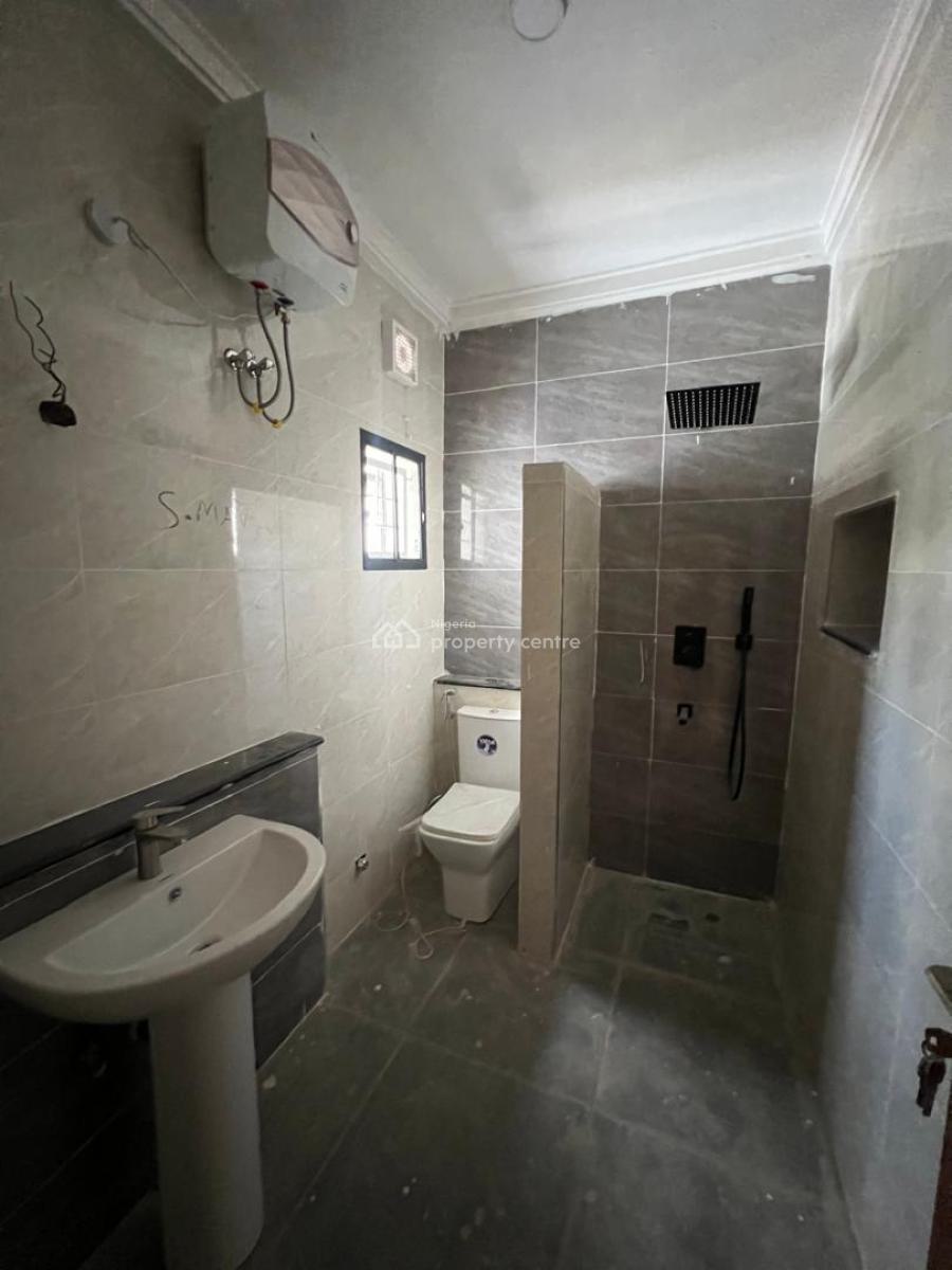 4 Bedrooms Terrace, Guzape District, Abuja, Terraced Duplex for Sale