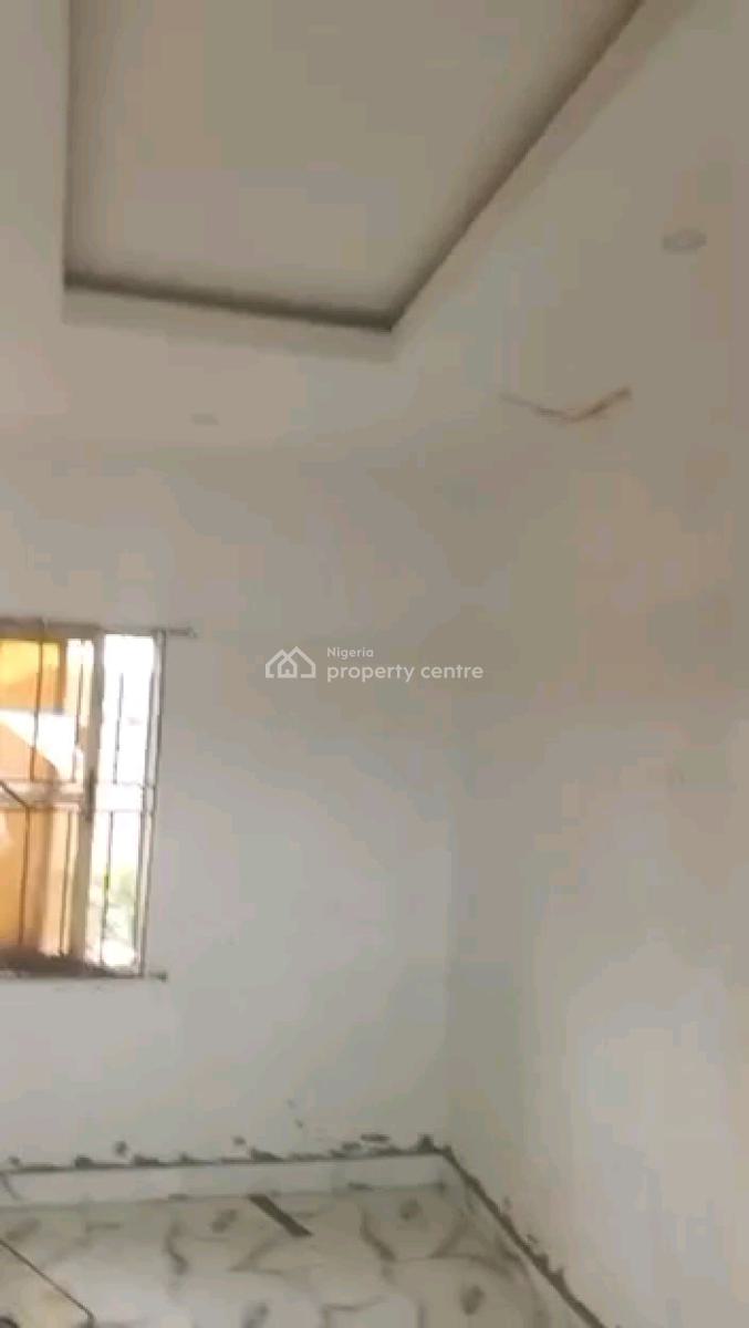 a Decent and Standard Miniflat, Upstairs with  1toilet and Bath, Off Ilaje Road, Bariga, Shomolu, Lagos, Mini Flat (room and Parlour) for Rent