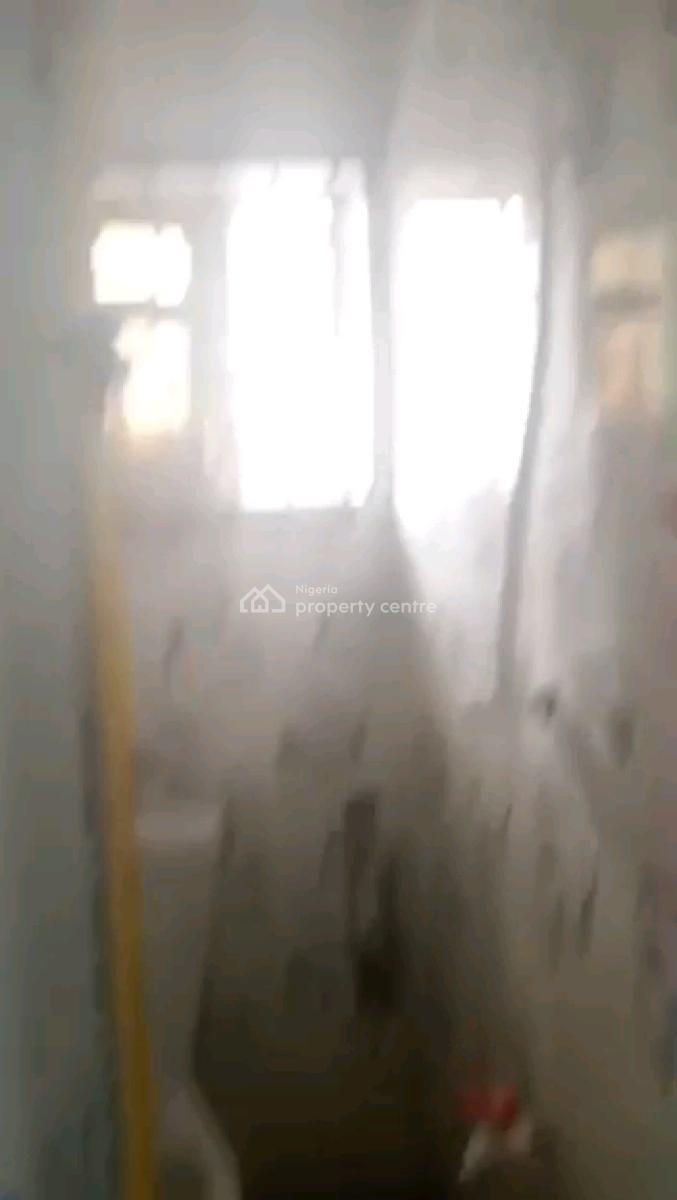a Decent and Standard Miniflat, Upstairs with  1toilet and Bath, Off Ilaje Road, Bariga, Shomolu, Lagos, Mini Flat (room and Parlour) for Rent