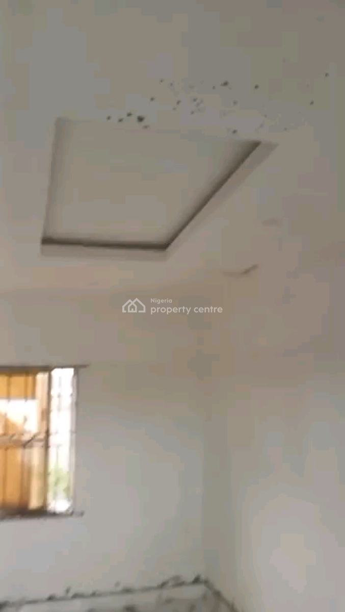 a Decent and Standard Miniflat, Upstairs with  1toilet and Bath, Off Ilaje Road, Bariga, Shomolu, Lagos, Mini Flat (room and Parlour) for Rent