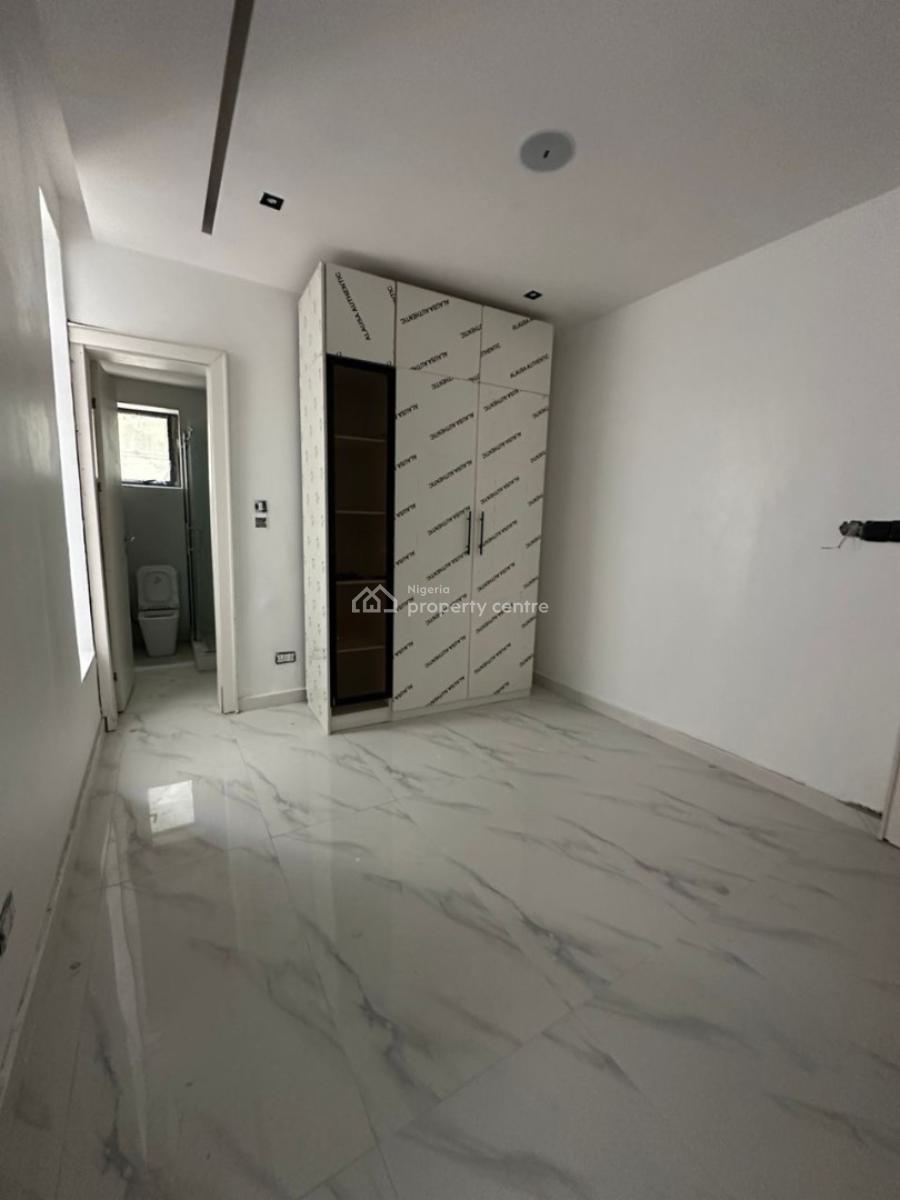 Newly Built 2 Bedrooms Apartment, Lekki Phase 1, Lekki, Lagos, House for Sale