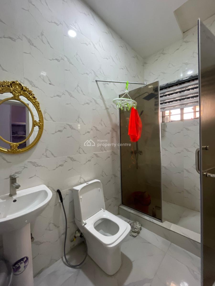 Unfurnished Luxury 3 Bedroom Terrace Duplex with Bq, Ikota, Lekki, Lagos, Terraced Duplex for Sale