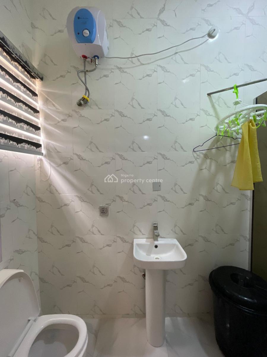 Unfurnished Luxury 3 Bedroom Terrace Duplex with Bq, Ikota, Lekki, Lagos, Terraced Duplex for Sale