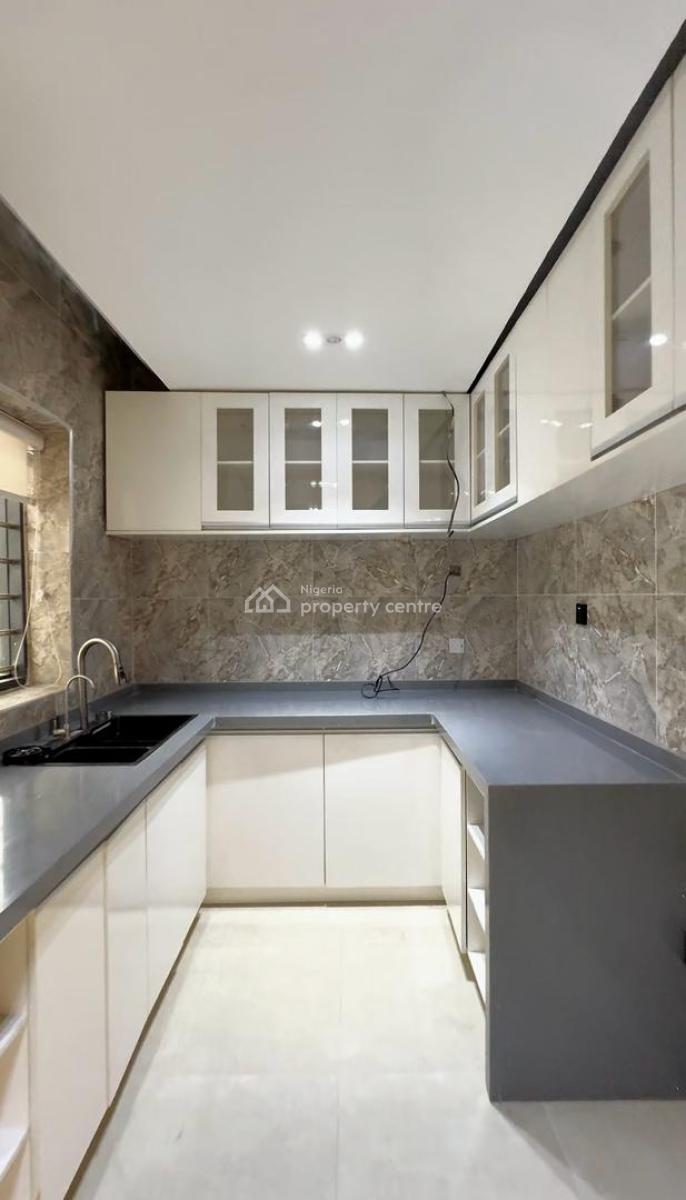 5 Bedrooms Penthouse Duplex Private Cinema & Rooftop, Jacuzzi, Swimming Pool, Sangotedo, Ajah, Lagos, Detached Duplex for Sale