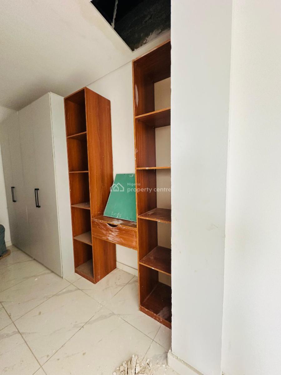 Aesthetically Pleasing 4 Bedrooms Terraced Duplex in a Secured Estate, Gra, Ogudu, Lagos, Terraced Duplex for Sale