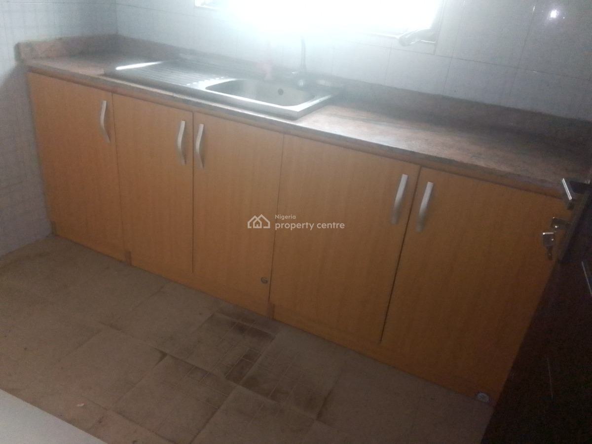Luxury 2 Bedroom Flat with Excellent Features, Owode Rd, Ogombo, Ajah, Lagos, Flat / Apartment for Rent