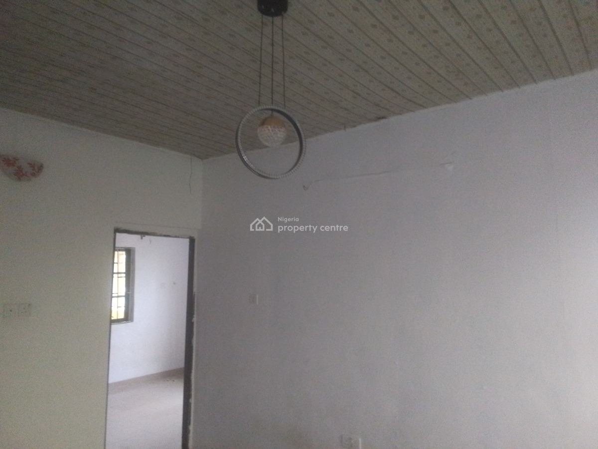 Luxury 2 Bedroom Flat with Excellent Features, Owode Rd, Ogombo, Ajah, Lagos, Flat / Apartment for Rent