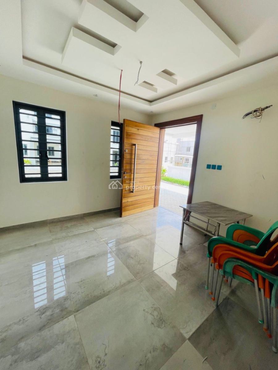 6 Bedrooms Detached Duplex Plus 2 Bqs, Ikeja Gra, Ikeja, Lagos, Detached Duplex for Sale