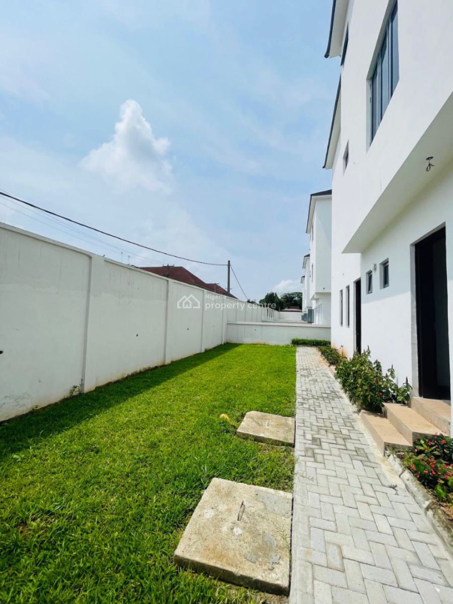 6 Bedrooms Detached Duplex Plus 2 Bqs, Ikeja Gra, Ikeja, Lagos, Detached Duplex for Sale