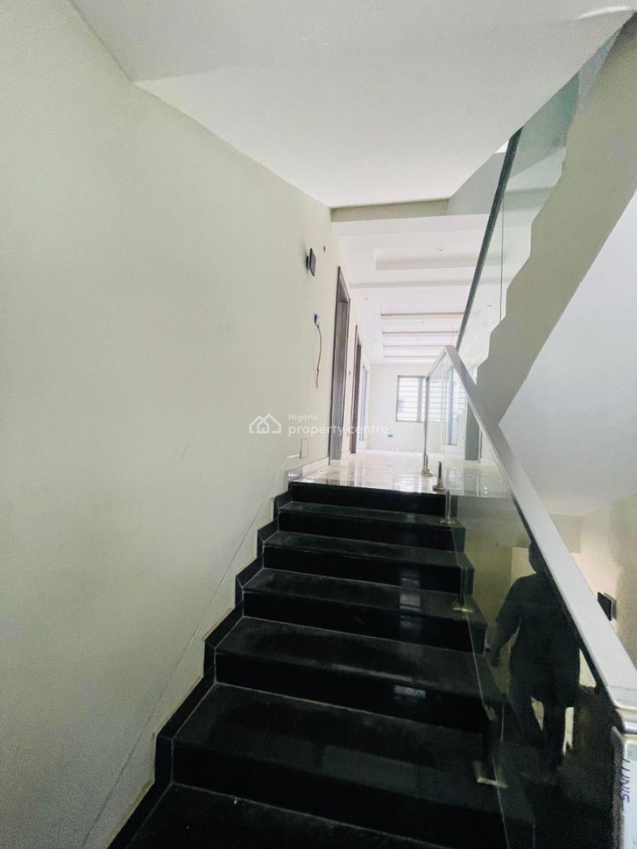 6 Bedrooms Detached Duplex Plus 2 Bqs, Ikeja Gra, Ikeja, Lagos, Detached Duplex for Sale