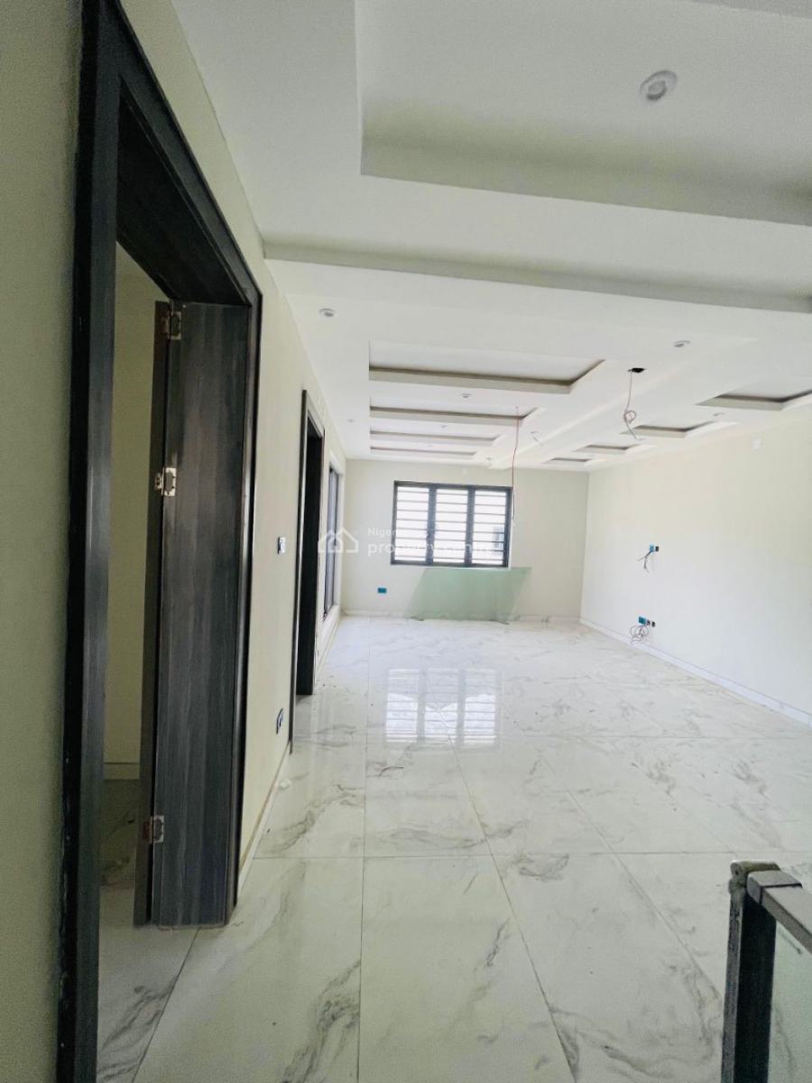 6 Bedrooms Detached Duplex Plus 2 Bqs, Ikeja Gra, Ikeja, Lagos, Detached Duplex for Sale