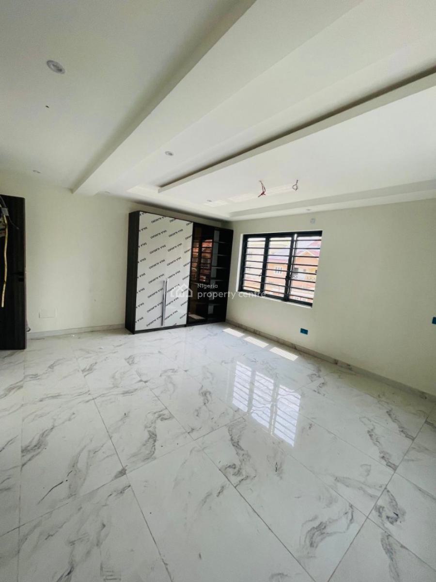 6 Bedrooms Detached Duplex Plus 2 Bqs, Ikeja Gra, Ikeja, Lagos, Detached Duplex for Sale