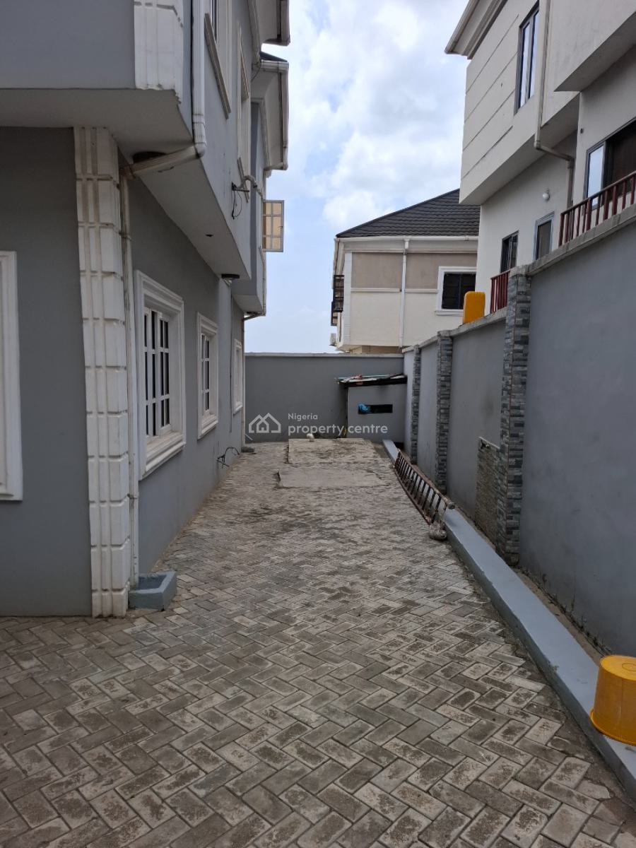 En-suite 4 Bedroom, Off Wilmer Street/isheri Road/kudoro Estate, Isheri, Lagos, Detached Duplex for Rent