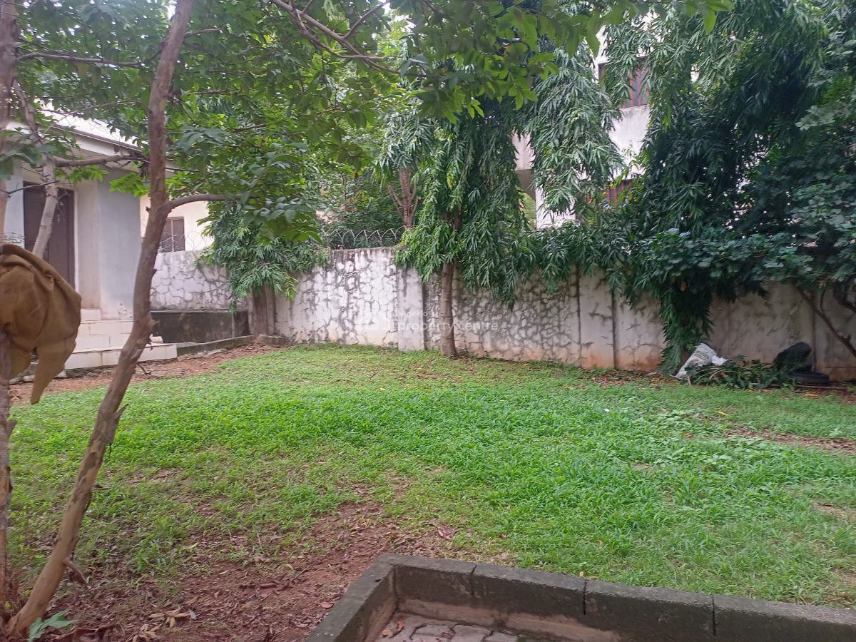 5 Bedrooms Fully Detached Duplex with 3 Bedroom Flat Boys Quarter, Thames Street, Maitama District, Abuja, Detached Duplex for Sale
