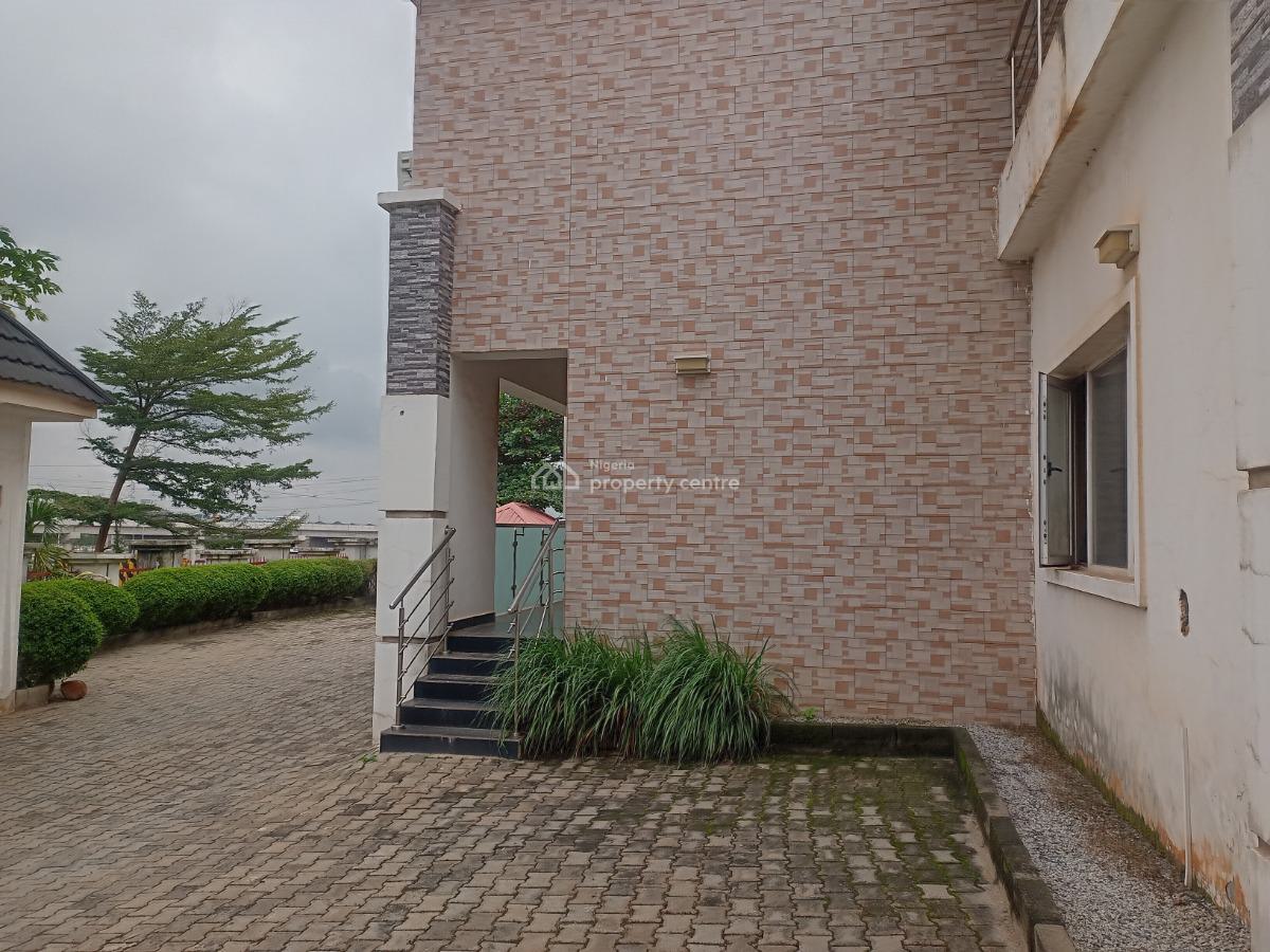 5 Bedrooms Fully Detached Duplex with 3 Bedroom Flat Boys Quarter, Thames Street, Maitama District, Abuja, Detached Duplex for Sale