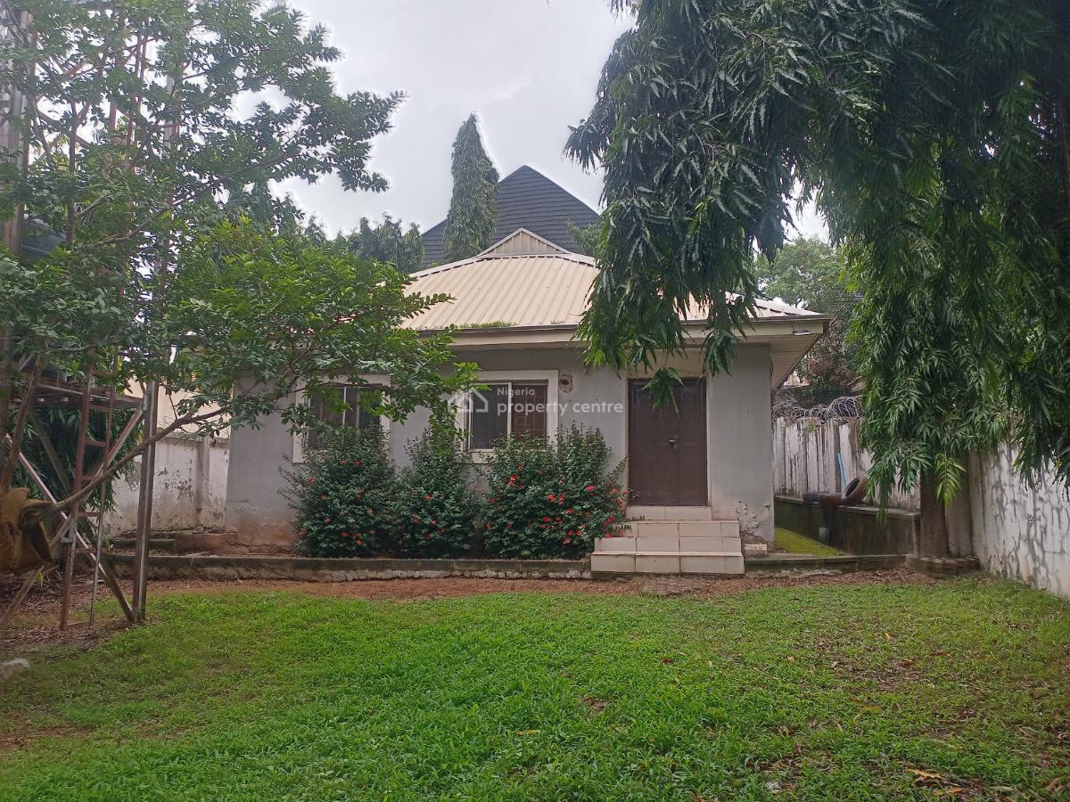 5 Bedrooms Fully Detached Duplex with 3 Bedroom Flat Boys Quarter, Thames Street, Maitama District, Abuja, Detached Duplex for Sale