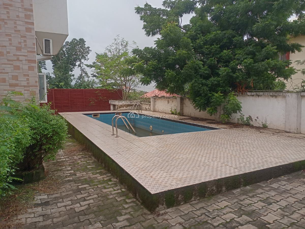 5 Bedrooms Fully Detached Duplex with 3 Bedroom Flat Boys Quarter, Thames Street, Maitama District, Abuja, Detached Duplex for Sale